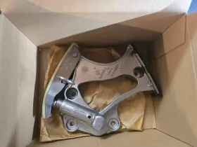 06e-109-218-ap Audi New In Box Genuine Volkswagen Engine Timing Chain Tensioner