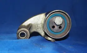 181264 Ferrari 1999-2005 360 3.6l V8 Tipo F131b Engine Belt Tensioner With Bracket Oem