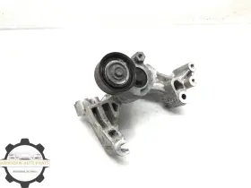 230201n533 Hyundai 2022-2025 Santa Cruz 2.5l Engine Belt Tensioner Mount Bracket Support