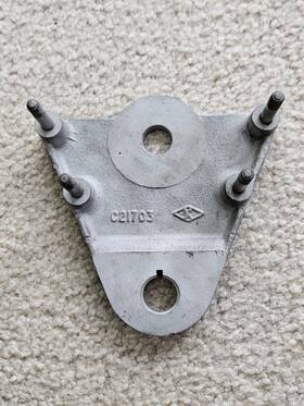 Jaguar C21703 E Type 4.2 Rear Timing Gear Mounting Bracket