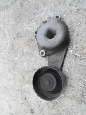 Bt-62 Lincoln 1998 2004 Navigator 5.4l Engine Motor Idler Belt Tensioner Pulley Oem