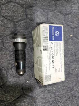 Mercedes-benz A2710500911 New Genuine Nos Original Mercedes-benz Chain Tensioner Om 271