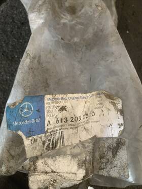 Mercedes-benz A6132050210 Pulley New Genuine Mercedes-benz Part