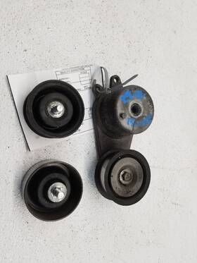 Nissan 310.da1v07 07-09 350z Hr Tensioner Pulley Without Ther Pullleys Oem