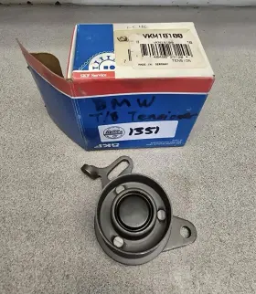 Vkm18100 Skf Bmw Tensioner Nos