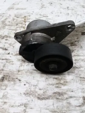 310.vo1m02 Volvo 2002 S60 Belt Tensioner Kr63776