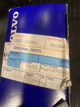 Volvo 8658225 Genuine Part Engine Timing Belt Tensioner Number