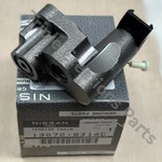 13070-8J14C Genuine Nissan Tensioner Chain 130708J14C Us Stock Oem New. Price: $60.38.