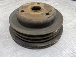 3972180 Groove Crankshaft Pulley 69 - 75 Chevy Small Block W/ac 307 327 350 Gm Used. Price: $40.00.
